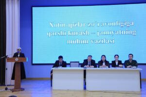 Зарафшон шаҳридаги “Ёшлар маданият саройида” “Зўравонликка қарши курашиш ойлиги” доирасида тарғибот тадбири бўлиб ўтди