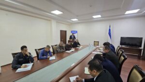 Навоий вилоят суди биносида шахсни ғайриихтиёрий тартибда психиатрия стационарига ҳамда сил касаллигига қарши кураш муассасасининг ихтисослаштирилган бўлимига ётқизиш ёки унинг ушбу муассасаларда ётиши муддатини узайтириш масалаларига бағишланган амалий семинар ўтказилди